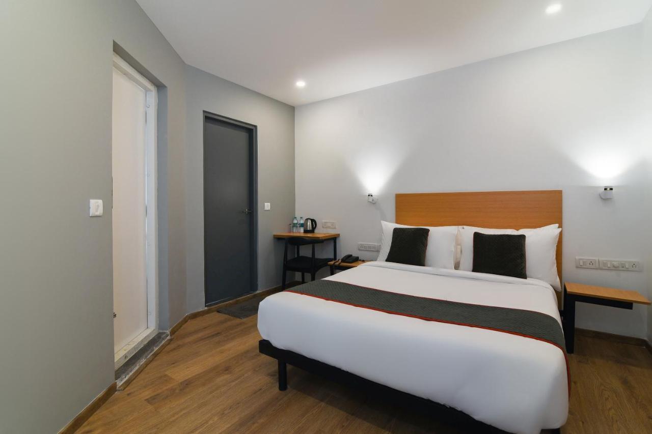Super Townhouse Spruce Hotels Bellandur Bangalore Buitenkant foto