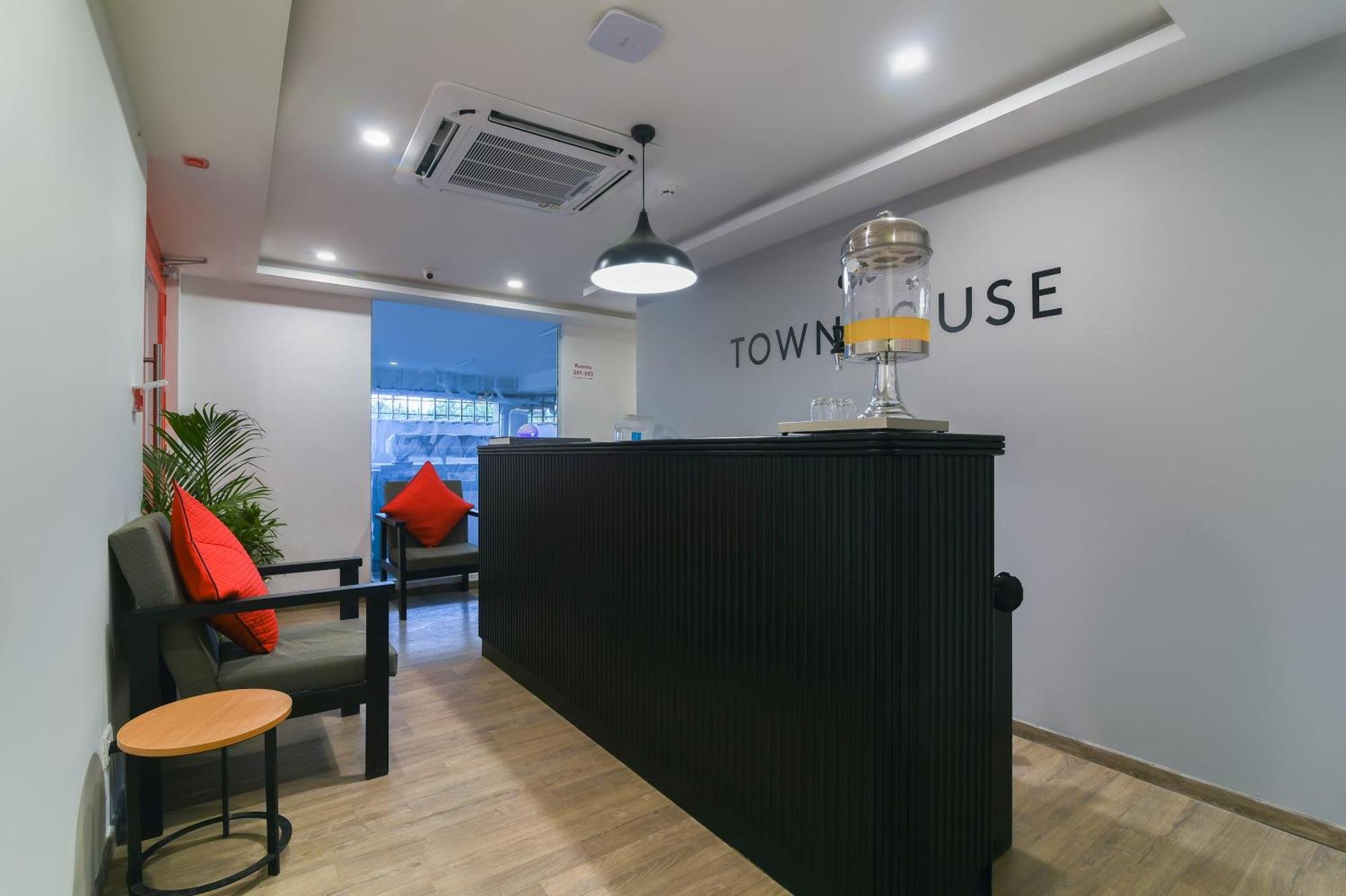 Super Townhouse Spruce Hotels Bellandur Bangalore Buitenkant foto