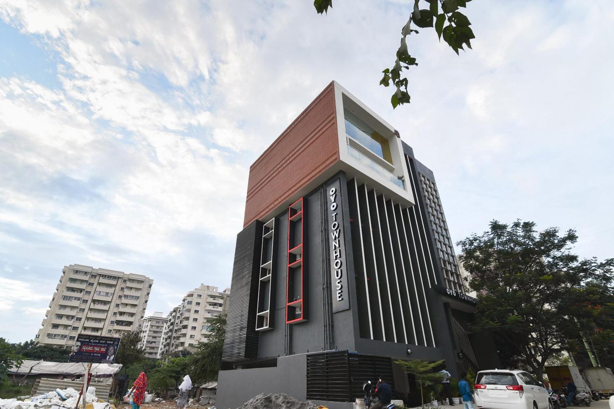 Super Townhouse Spruce Hotels Bellandur Bangalore Buitenkant foto