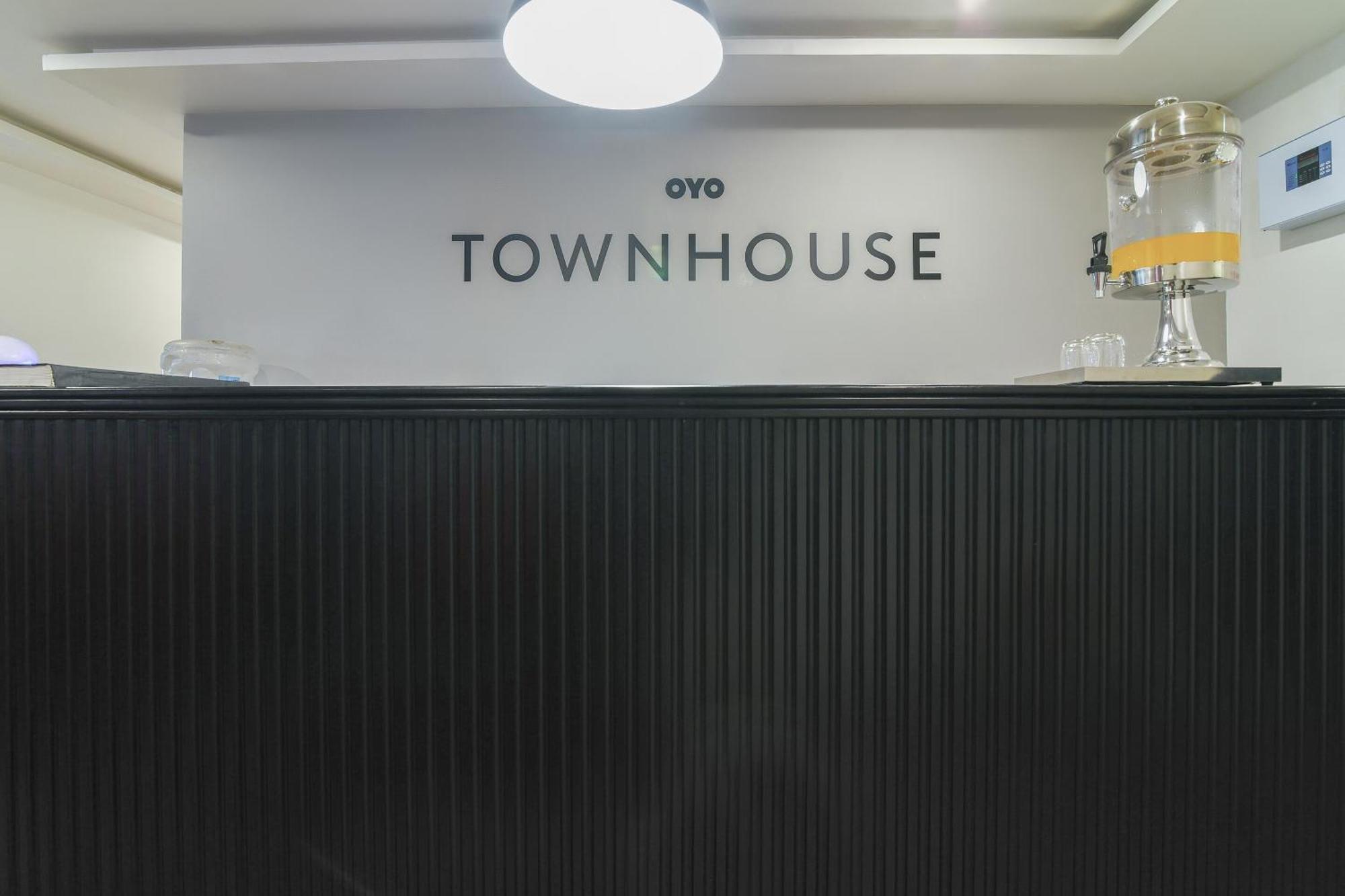 Super Townhouse Spruce Hotels Bellandur Bangalore Buitenkant foto